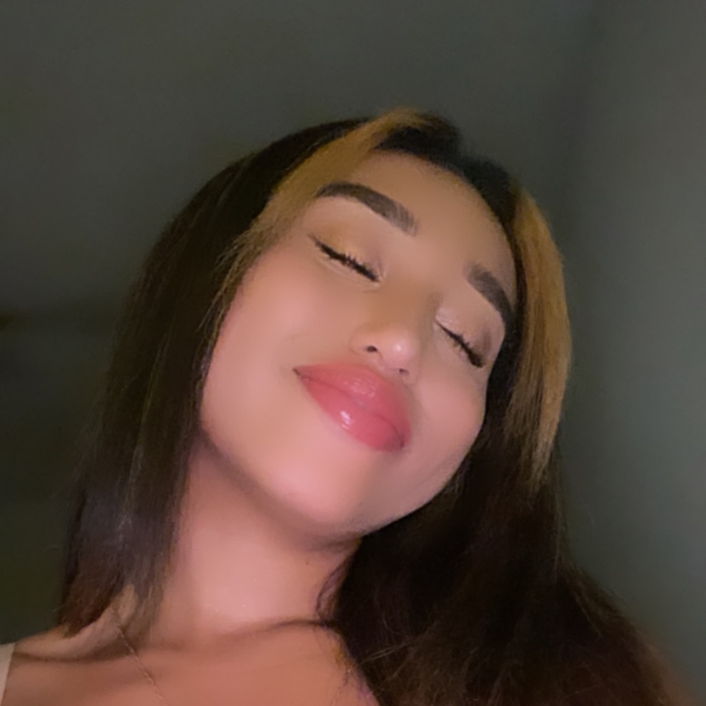 Meet your Posher, Ashly